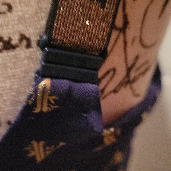 Victoria's Secret Blue and Gold Full-Coverage Bra - Picture 7 of 16